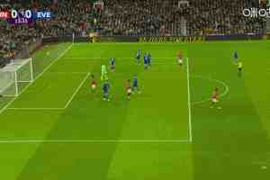 紛紛擾擾與我無關!蓋耶掌摑基恩時,姆伯莫路過找齊爾克澤溝通